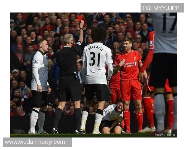 英超精华回顾：激情四溢的赛季瞬间与球队传奇故事