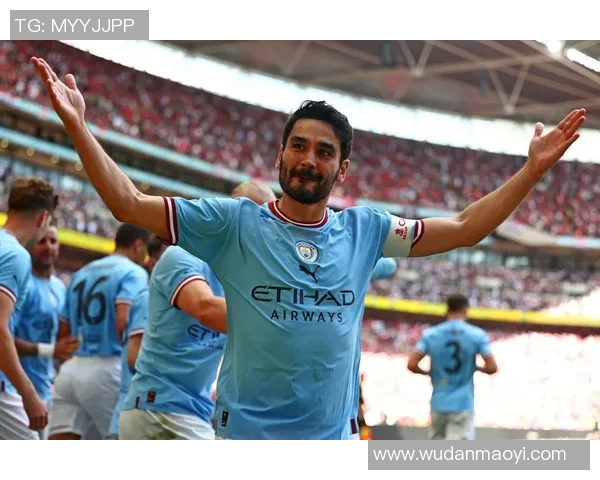 京多安领衔新赛季展望球场上的战术大师与球队的中流砥柱